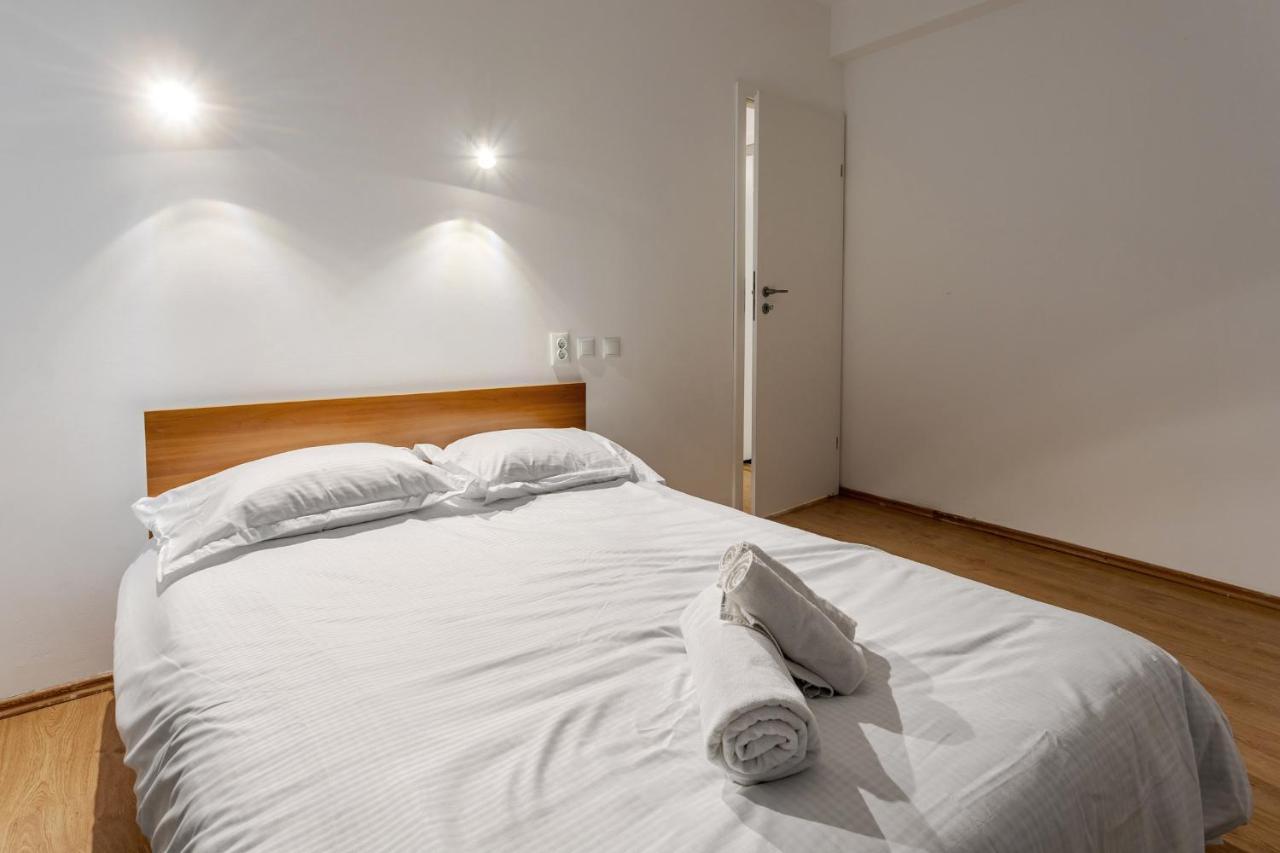 Dd Boutique Apartments Cluj Napoca Bagian luar foto