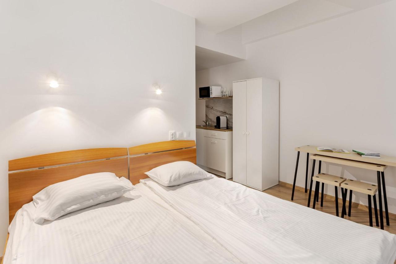 Dd Boutique Apartments Cluj Napoca Bagian luar foto